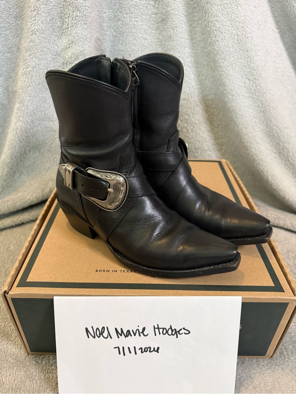 Tecovas Dakota Midnight size 7B - Picture 2 of 3